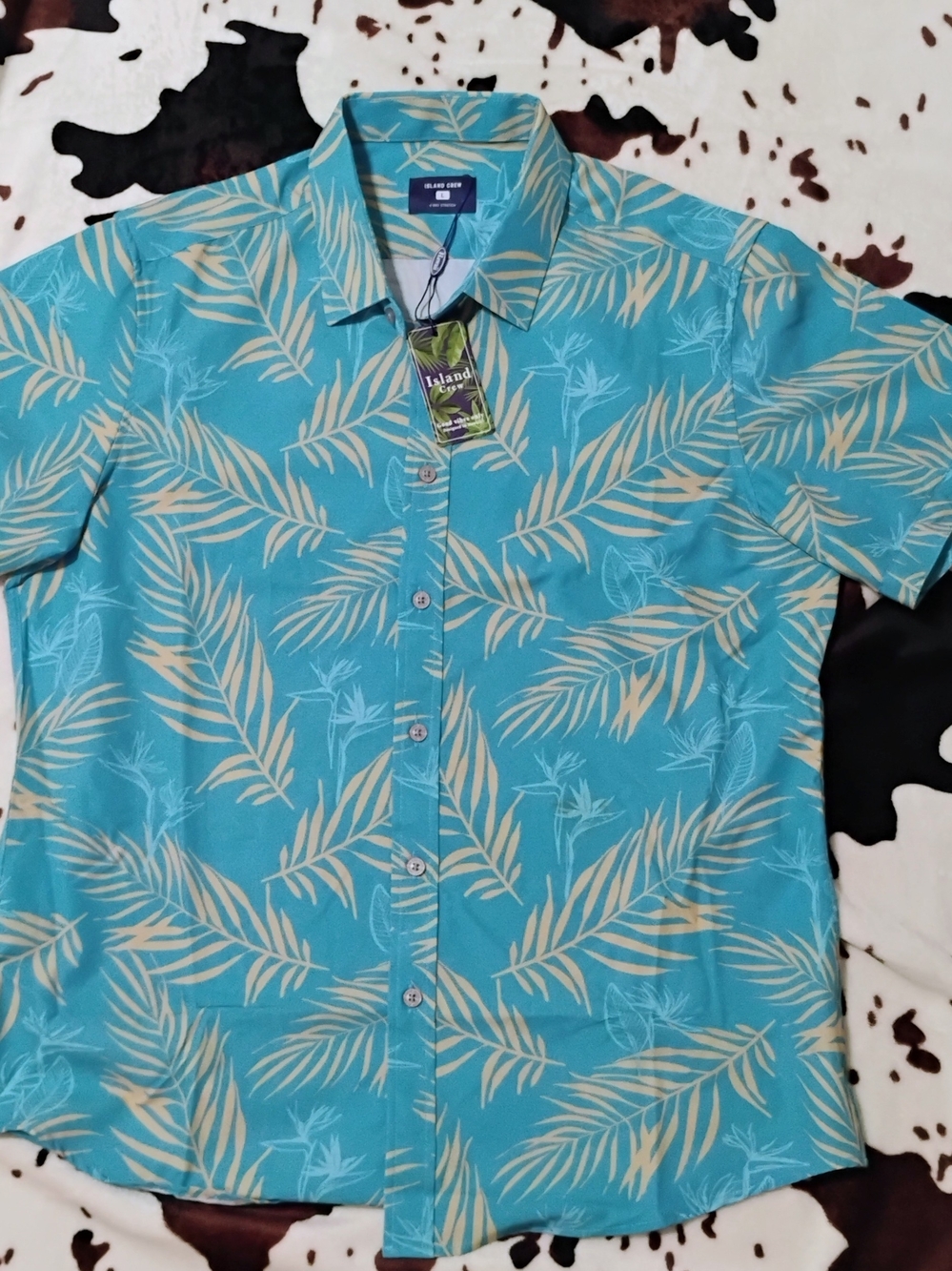 Large Island Company Turquoise and Cream Tropical Button-Down Shirt